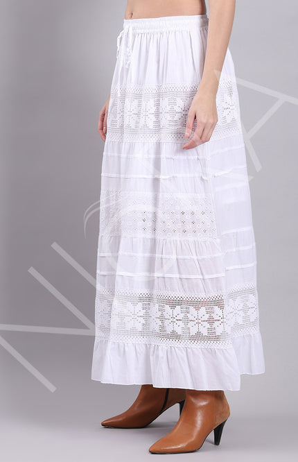Lace Rhythm Long Skirt