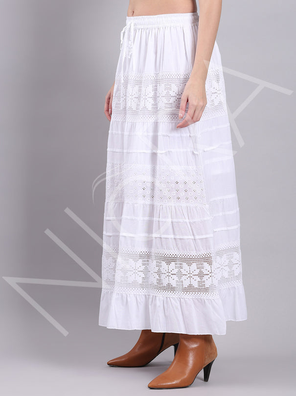 Lace Rhythm Long Skirt