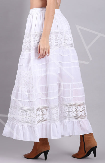 Lace Rhythm Long Skirt
