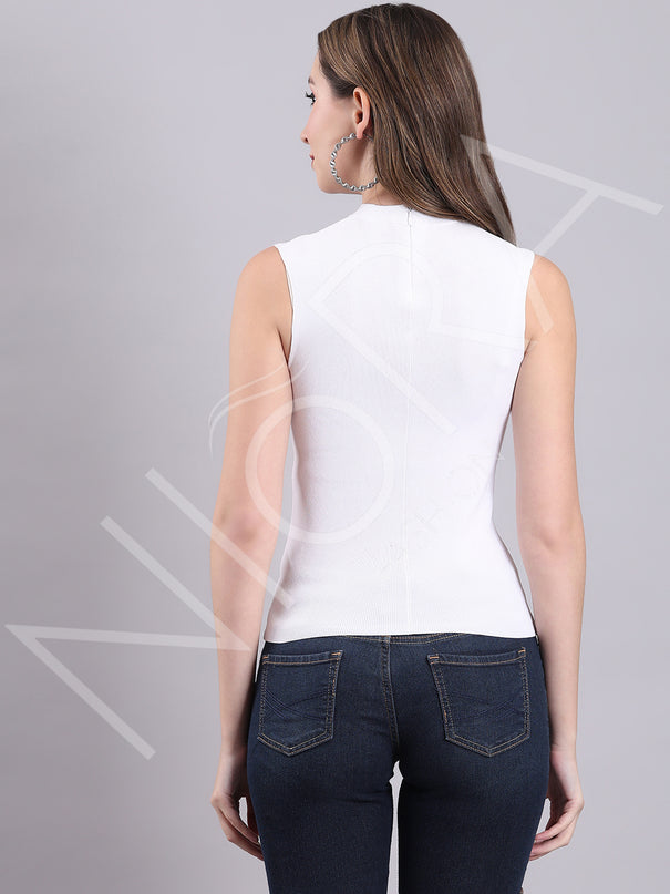 Sculpt Fit Cut-Out Top
