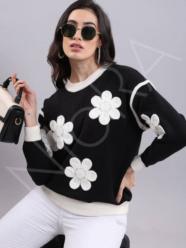 Sweet Bloom Pullover