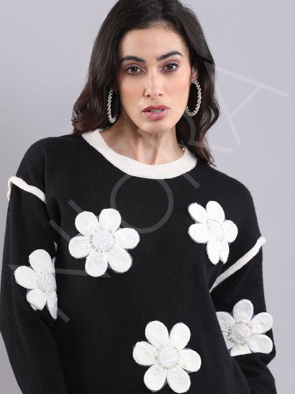 Sweet Bloom Pullover